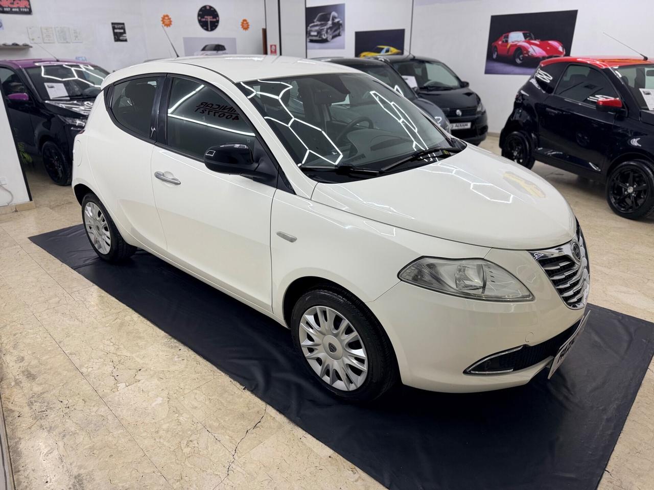Lancia Ypsilon 1.3 MJT 95Cv