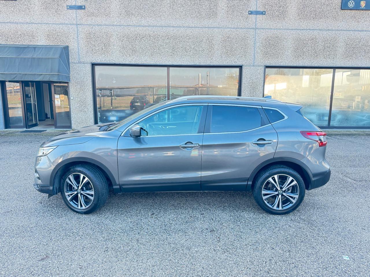 Nissan Qashqai 1.5 dci N-Connecta 110cv TETTO FULL OPTIONAL