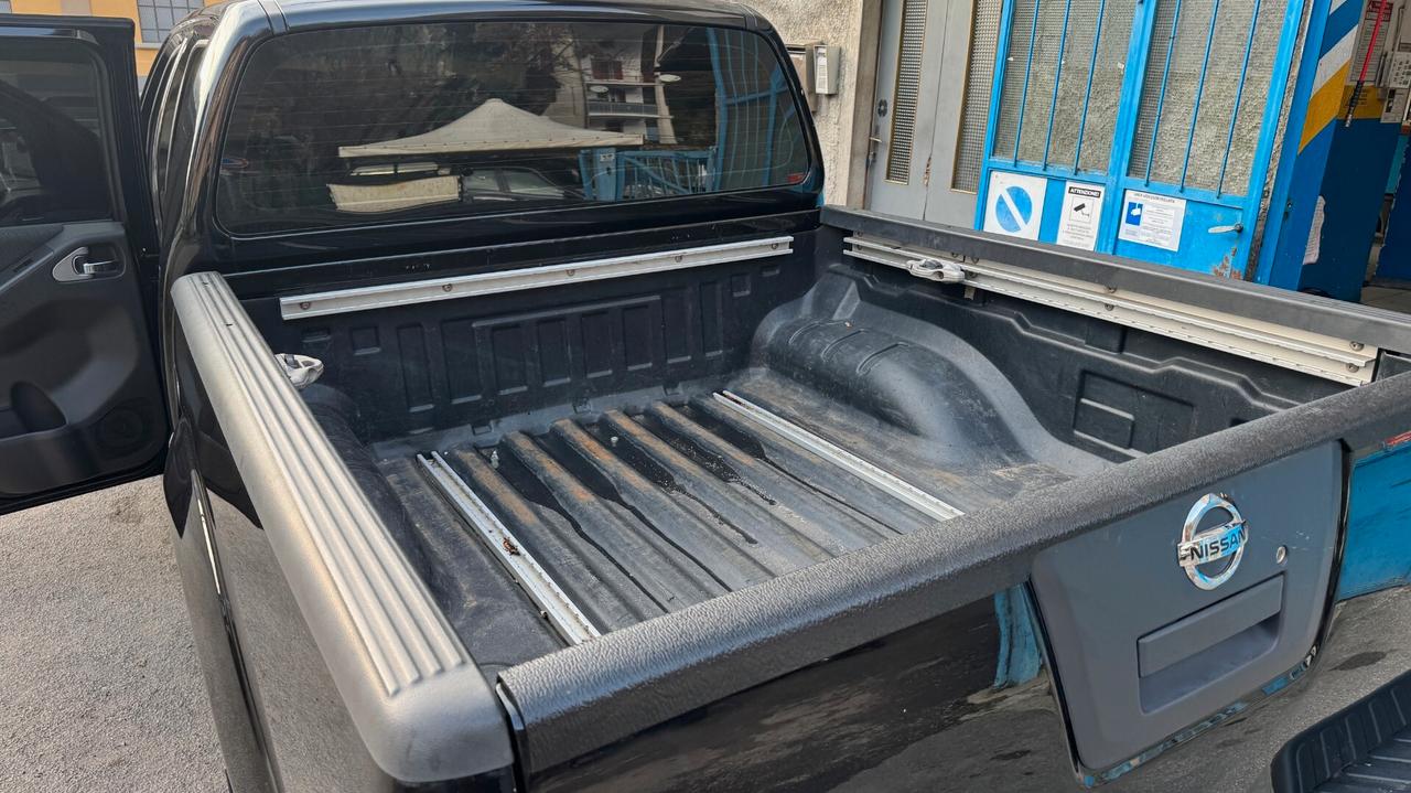 Nissan Navara 2.5 dCi 190CV 4 porte Double Cab Sport