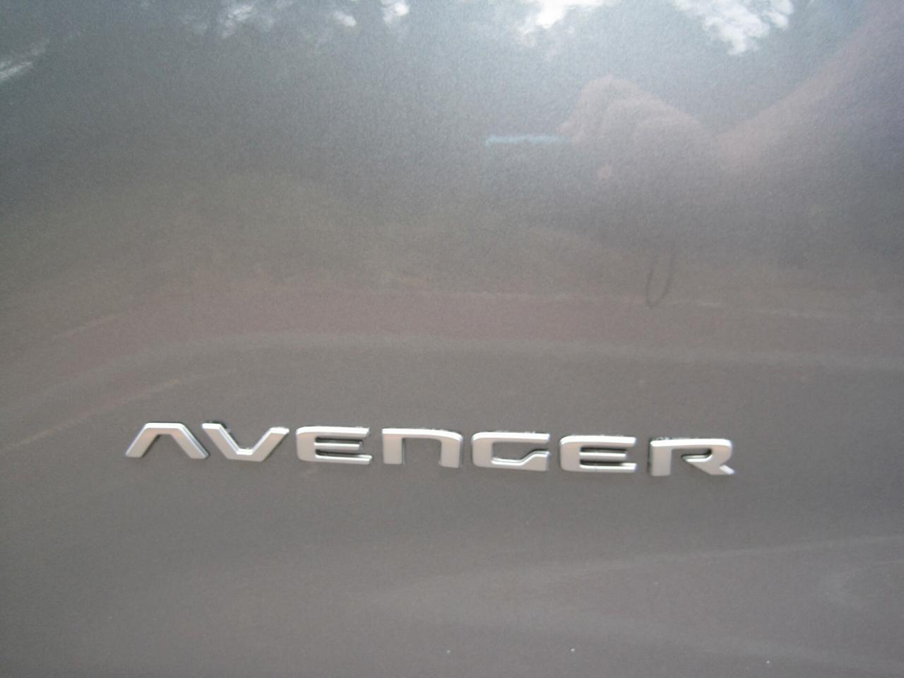Jeep Avenger 1.2 Turbo 100 CV Summit