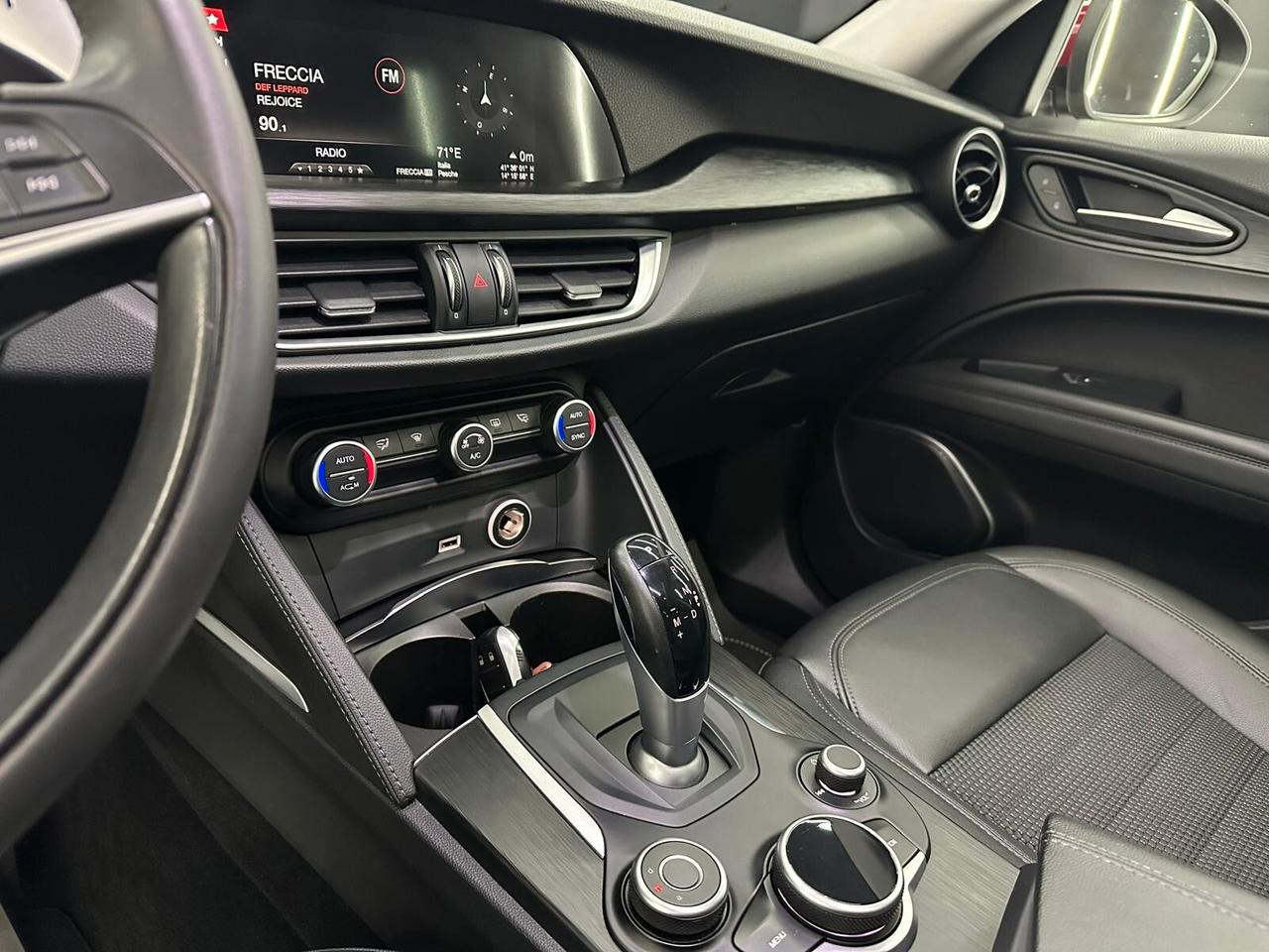 Alfa Romeo Stelvio 2.2 Turbodiesel 190 CV AT8 RWD Executive