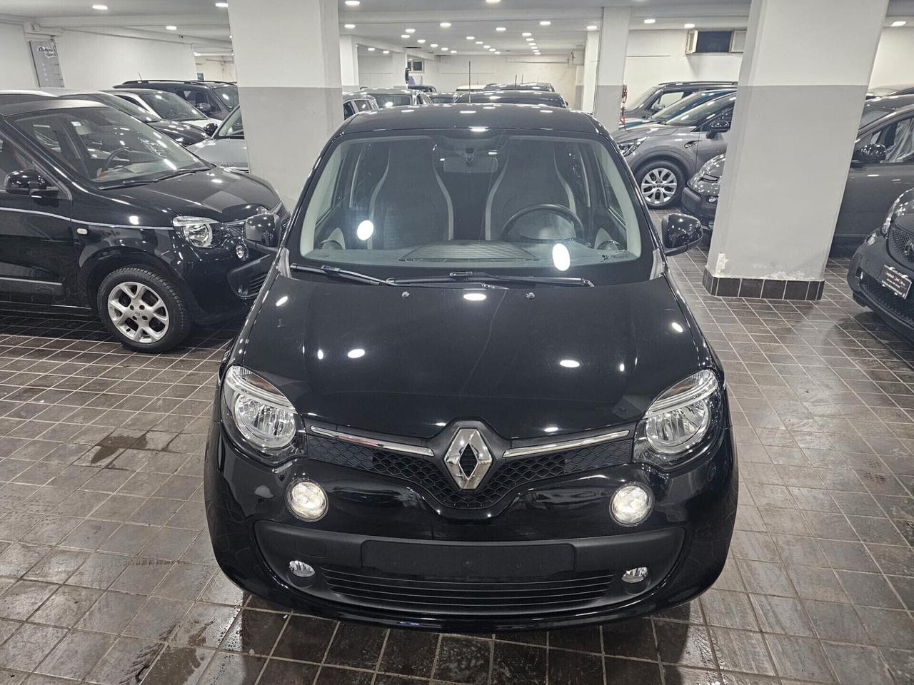 NUOVA RENAULT TWINGO INTENS TCe 0.9 BENZ 90CV TOTAL BLACK EDITION