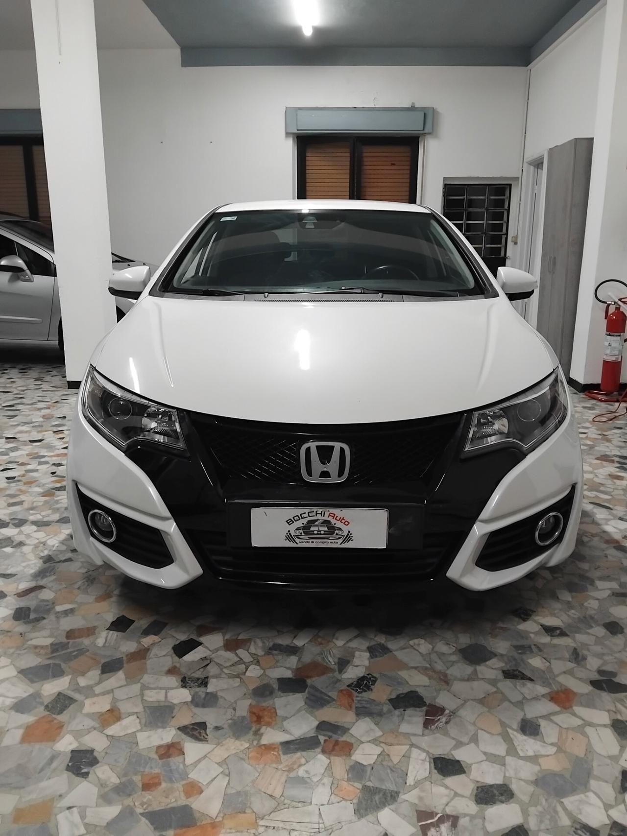 Honda Civic 1.6 i-DTEC Lifestyle Navi