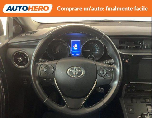 TOYOTA Auris Touring Sports 1.8 Hybrid Black Edition