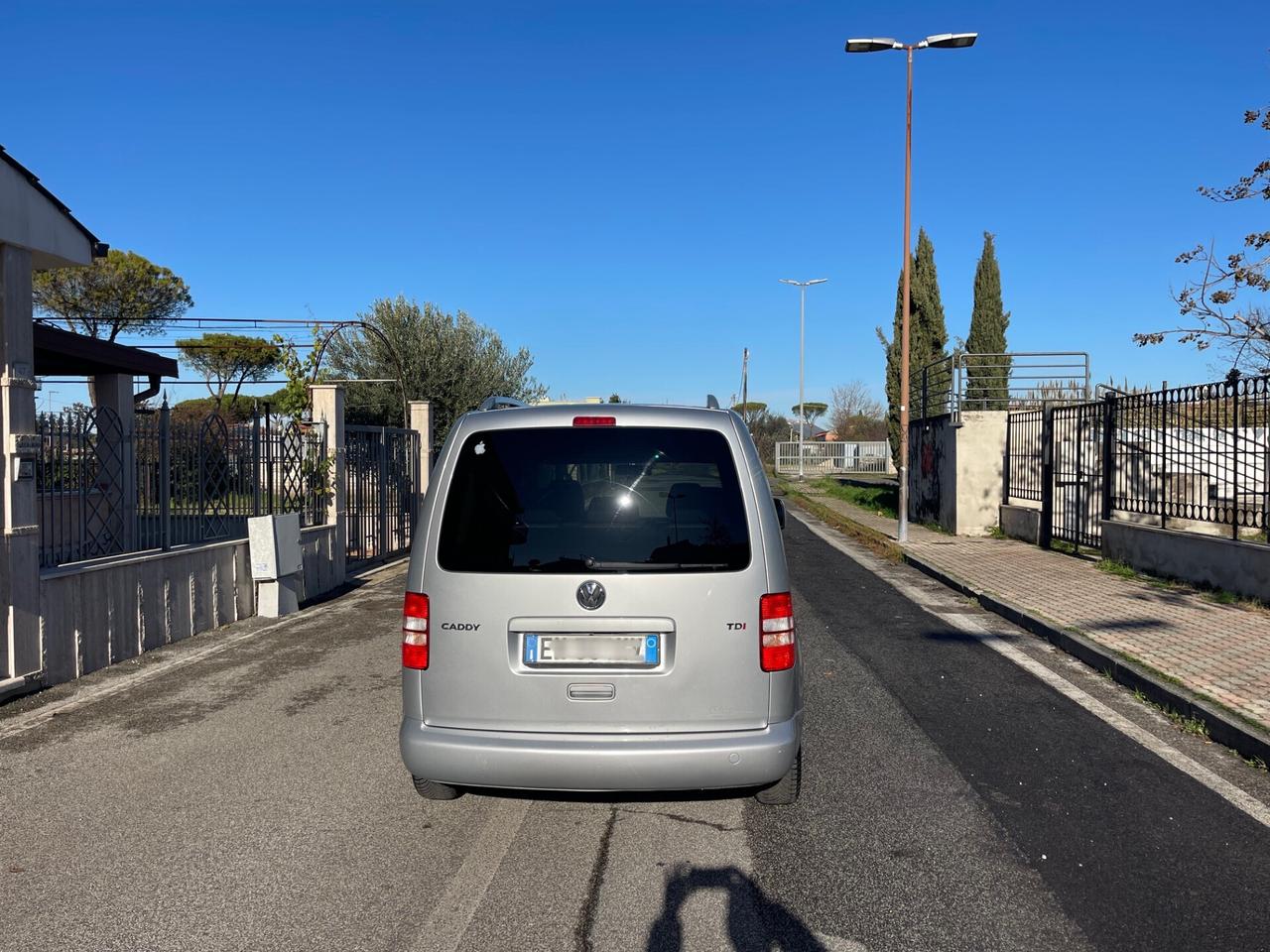 VW CADDY 1.6 TDI 102cv 5 Posti Unicoproprietario