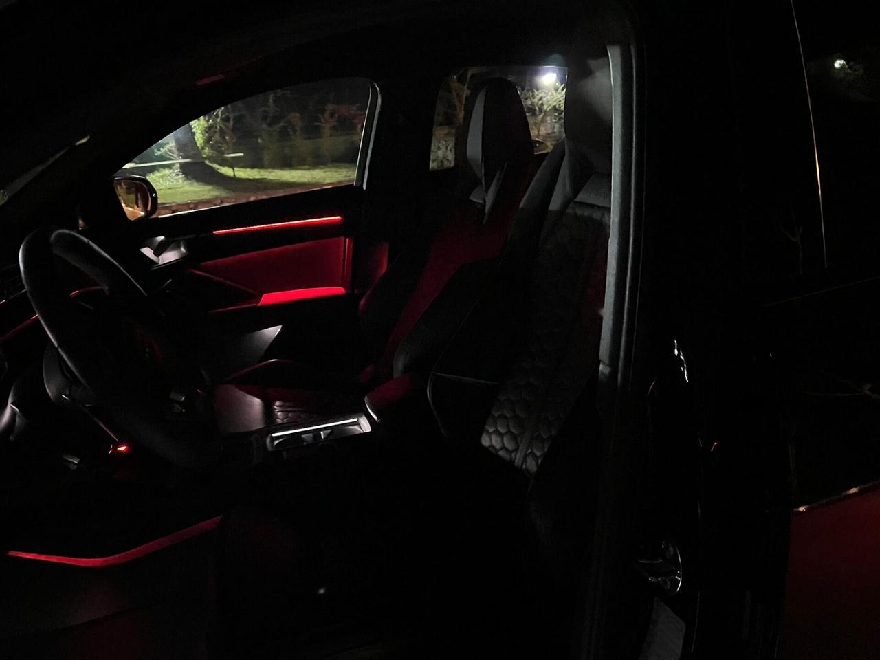 Audi Q3 RSQ3 QUATTRO