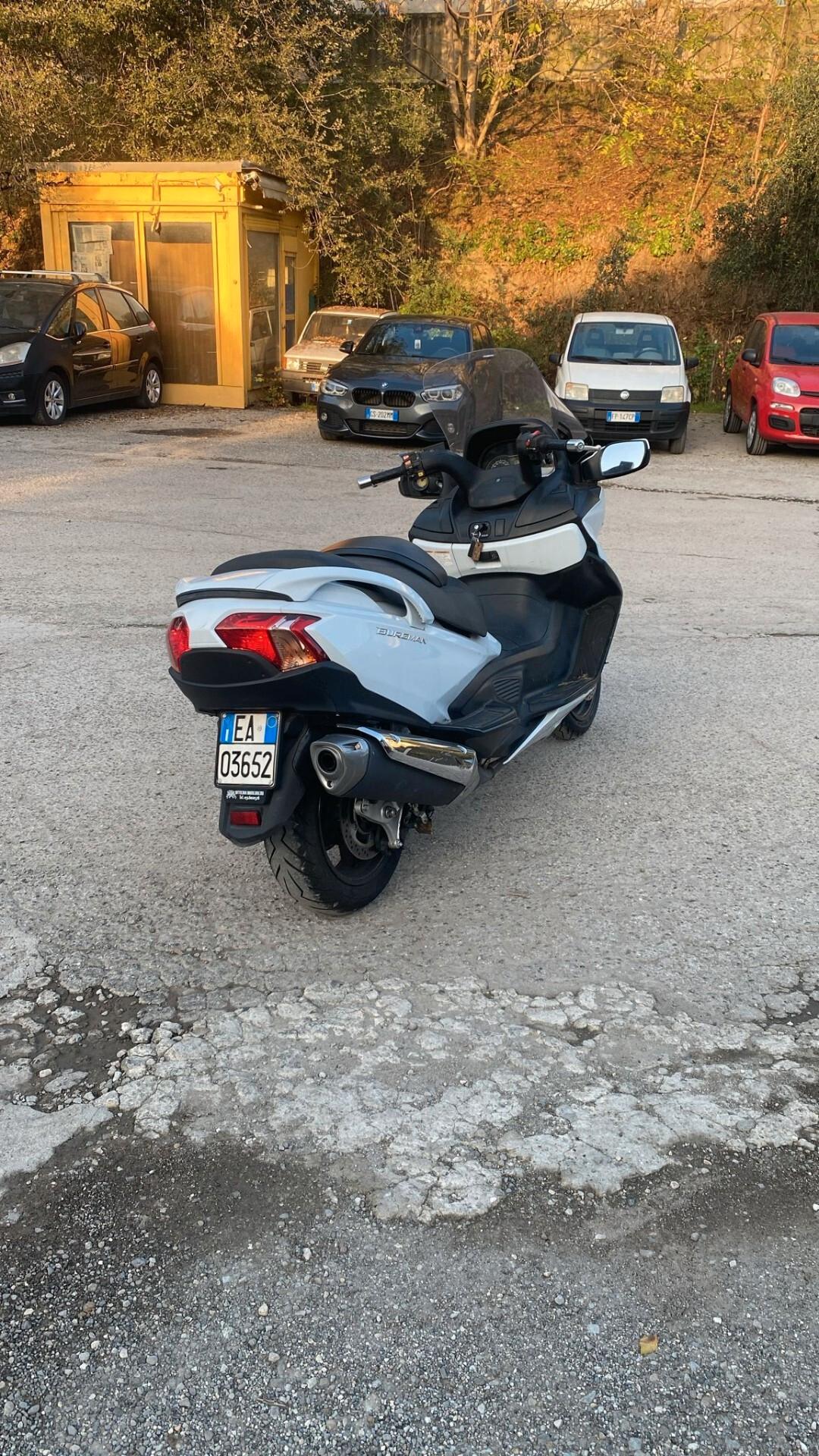 Suzuki Burgman 650 2013