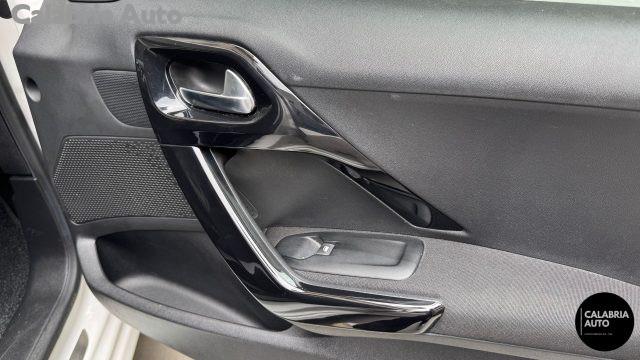 PEUGEOT 208 1° serie BlueHDi 100 S&S 5 porte Signature