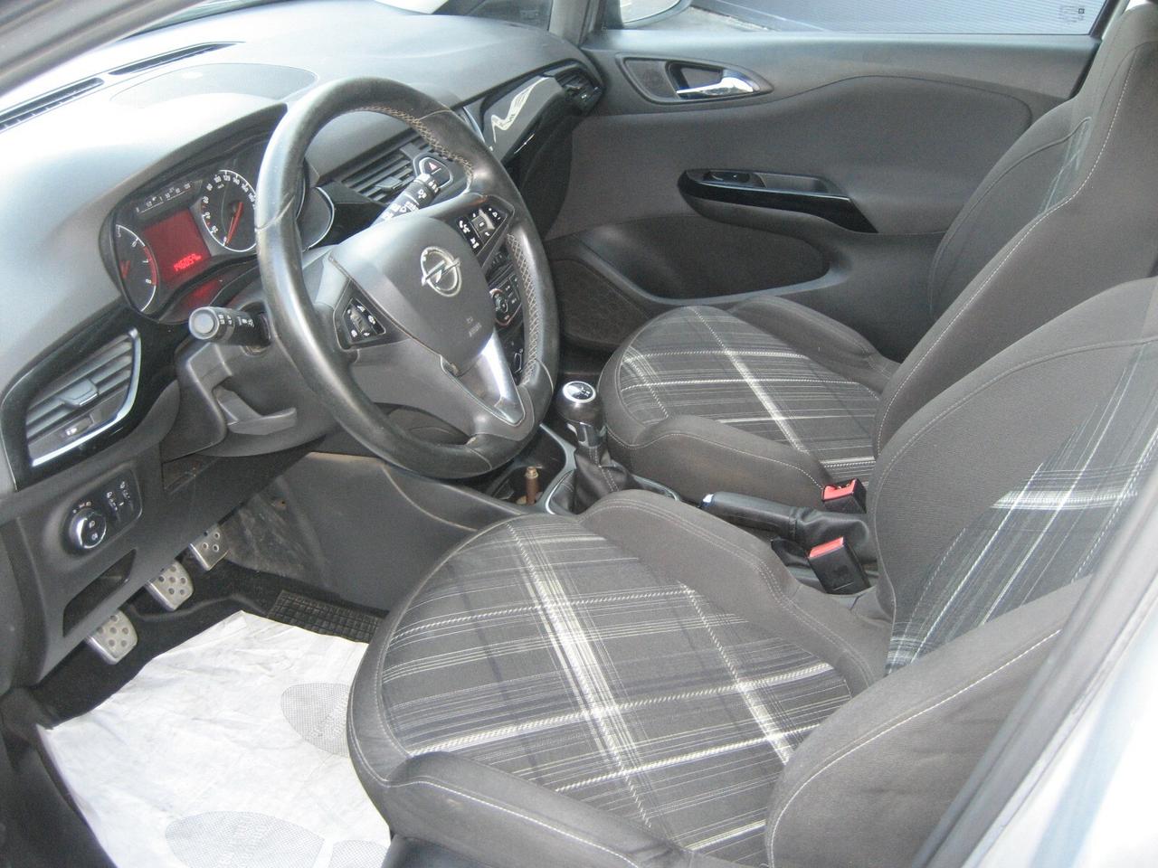 Opel Corsa 1.4 90CV GPL Tech Coupé b-Color