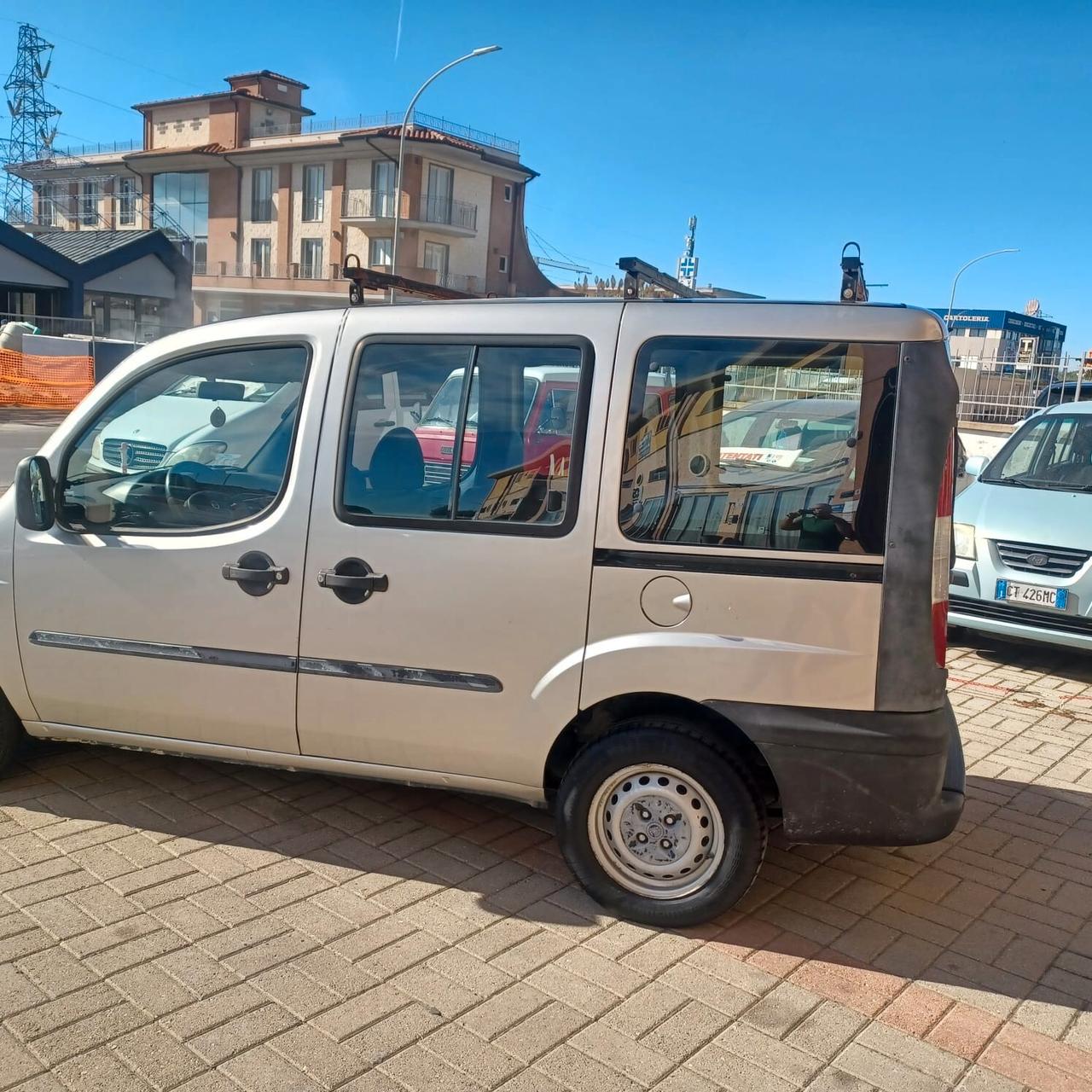 183058km DOBLO 1.9 ASPIRATO BUONO STATO