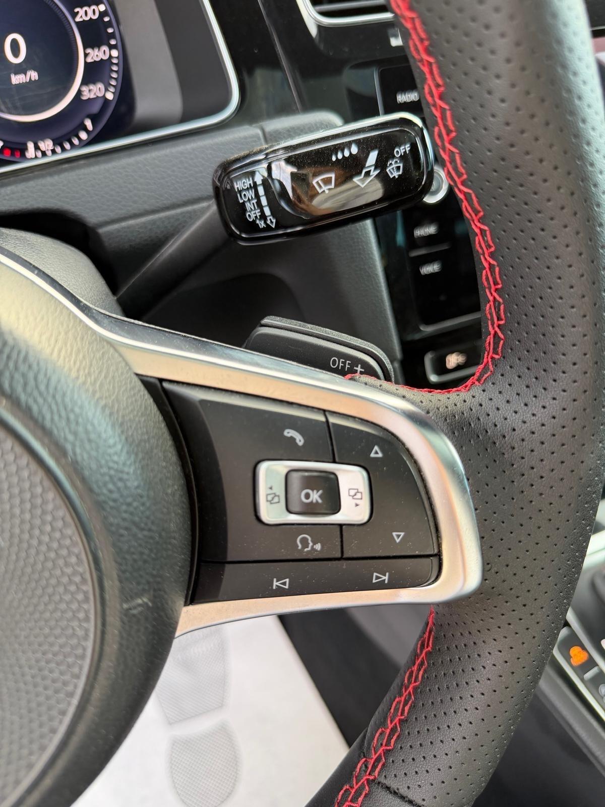 Volkswagen Golf GTI Performance 2.0 245 CV TSI DSG 5p. BMT