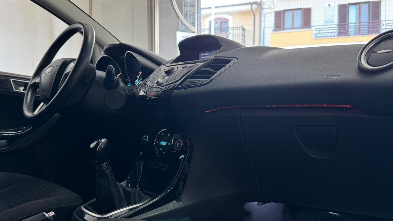Ford Fiesta 1.4 5p. Bz.- GPL Titanium-2014