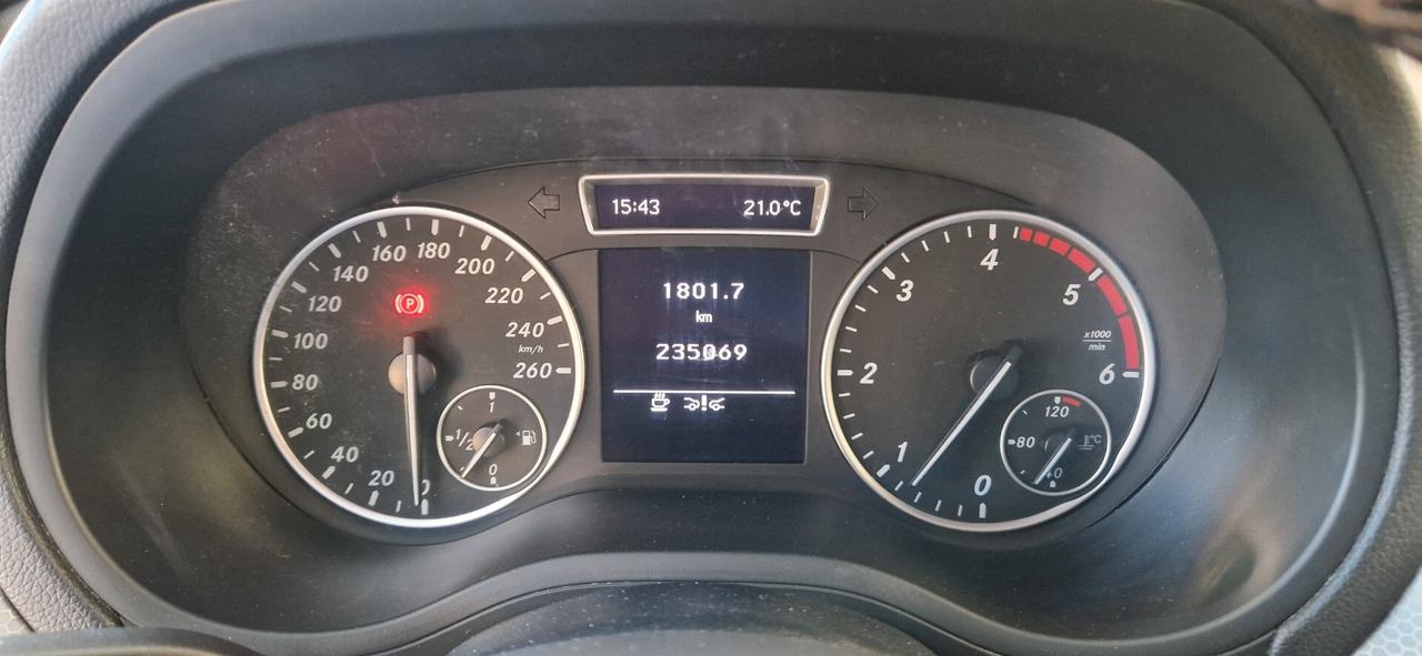 Mercedes-benz B 180 CDI BlueEFFICIENCY Premium