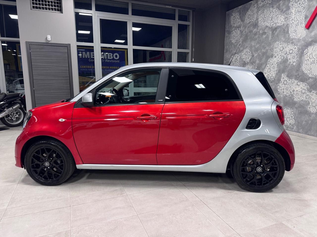 SMART FOR FOUR 900 TURBO BENZ AUTOMATICA BRABUS
