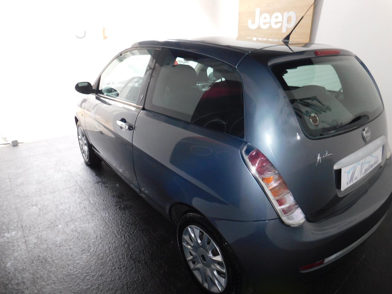 Lancia Ypsilon 1.2 Argento