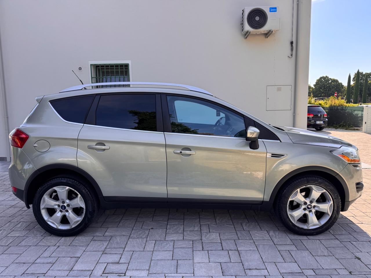 Ford Kuga 2.0 TDCi 136 CV 4WD Titanium DPF