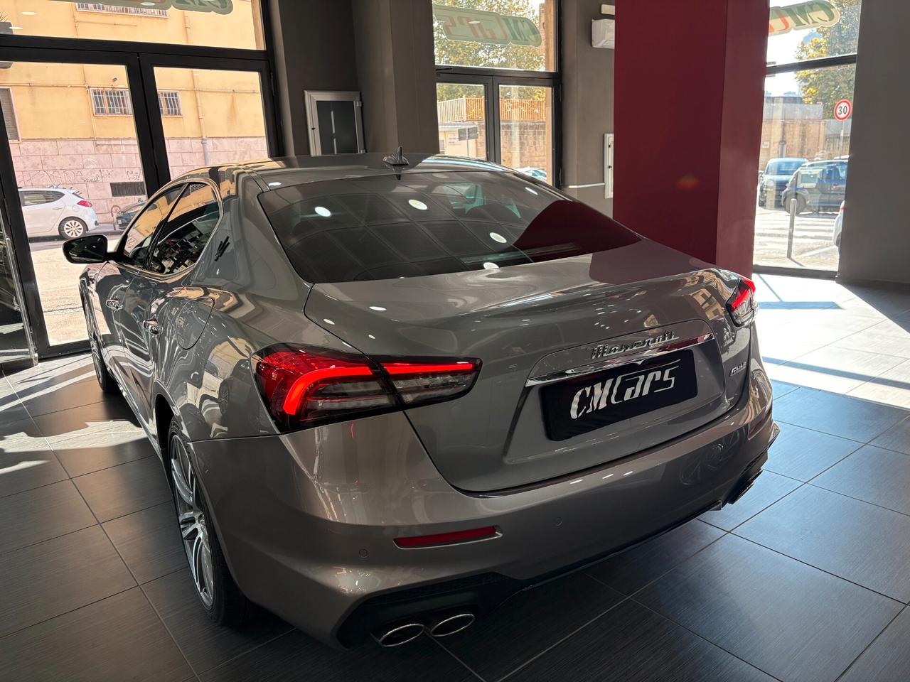 Maserati Ghibli 3.0 V6 Modena 350cv RWD auto ITALIANA