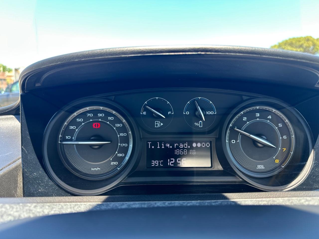Lancia Ypsilon 1.0 5 porte Ibrida neopatentati Fatturabile iva esposta