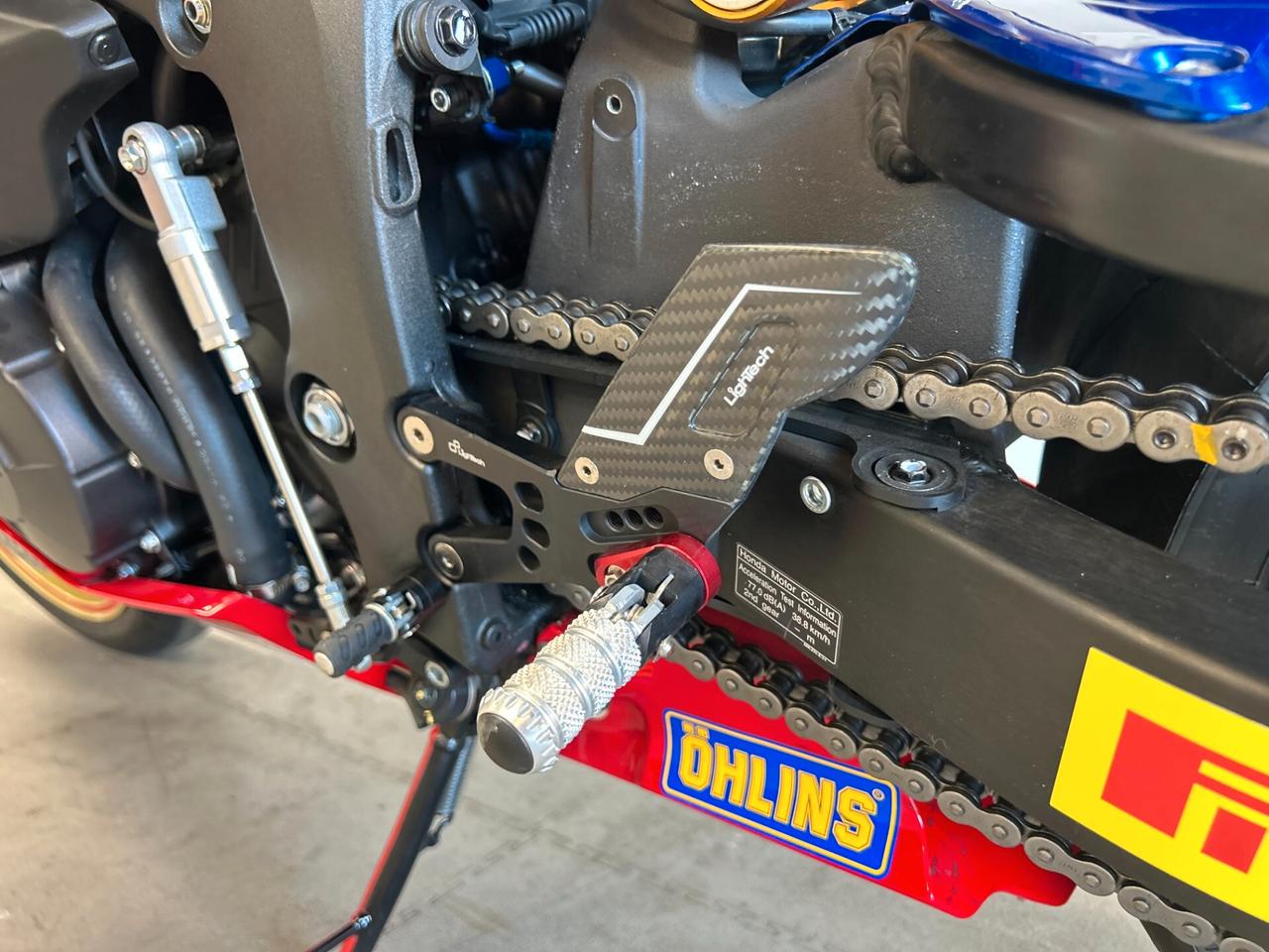 Honda CBR 600 RR racing