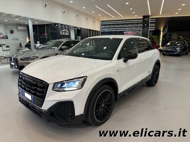 AUDI Q2 30 TDI S tronic Identity Black