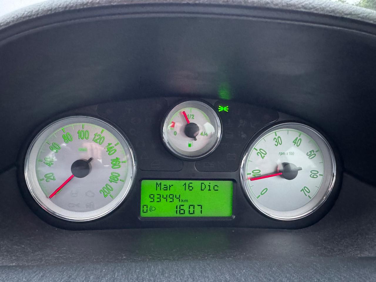 Lancia Ypsilon 1.2 Argento