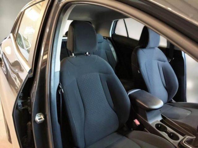 KIA Sportage 1.6 CRDi MHEV DCT Business