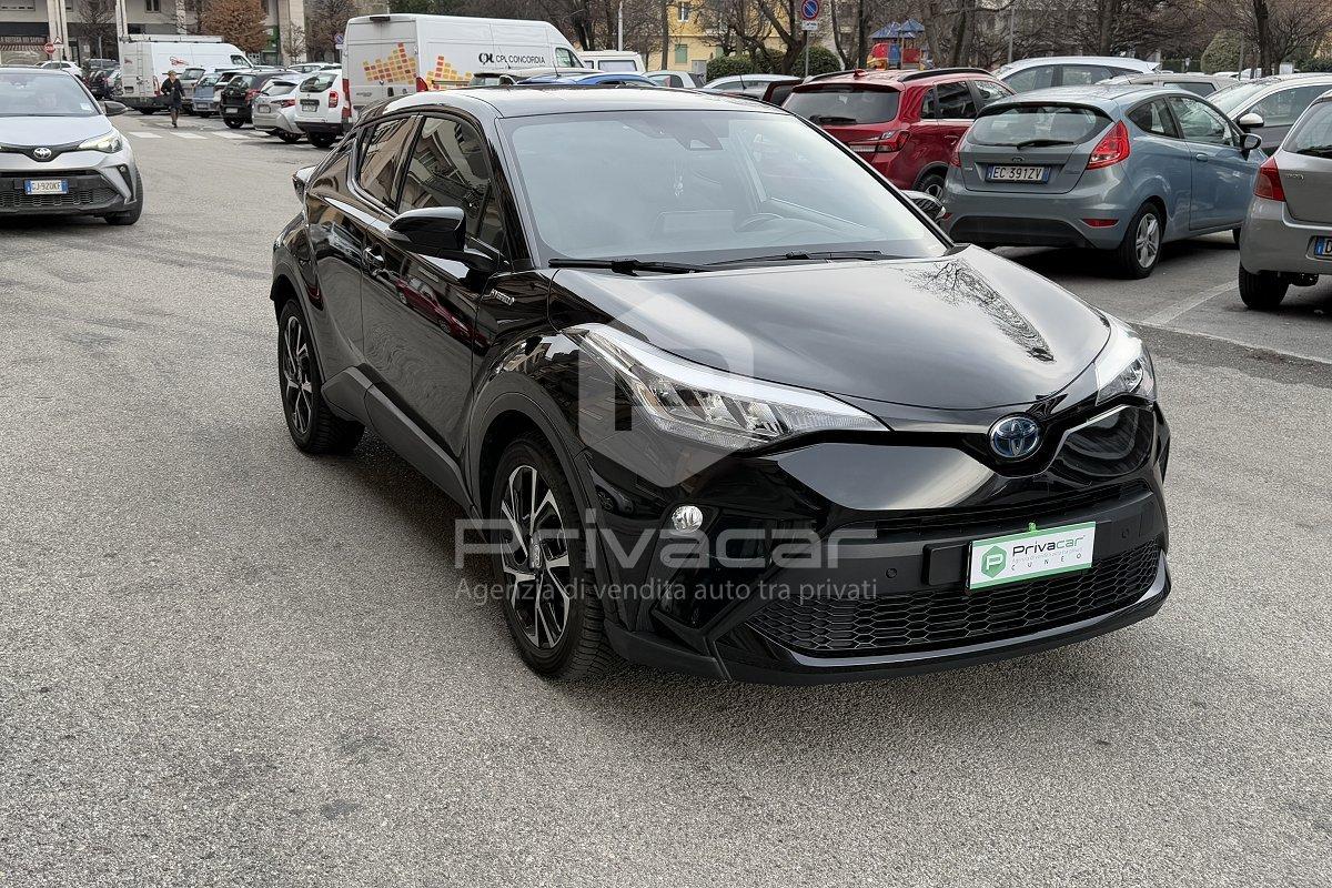 TOYOTA C-HR 1.8 Hybrid E-CVT Trend