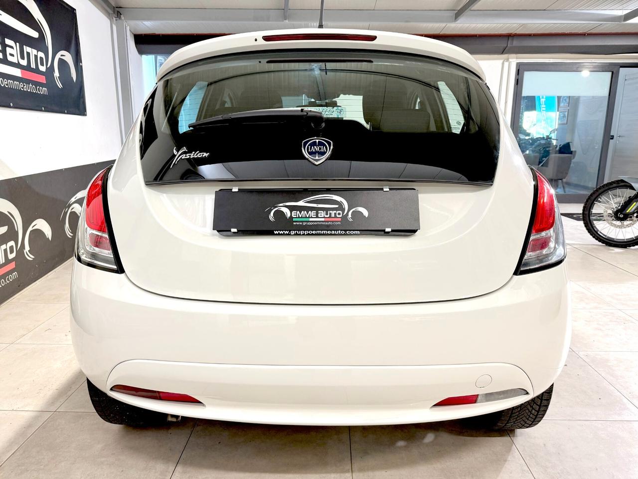 Lancia Ypsilon 1.2 69 CV 5 porte Gold