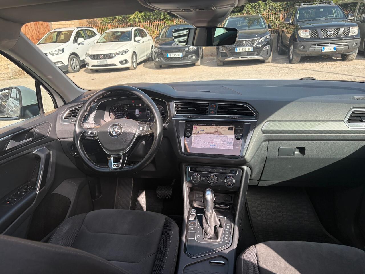 Volkswagen Tiguan 2.0 TDI SCR DSG R-LINE