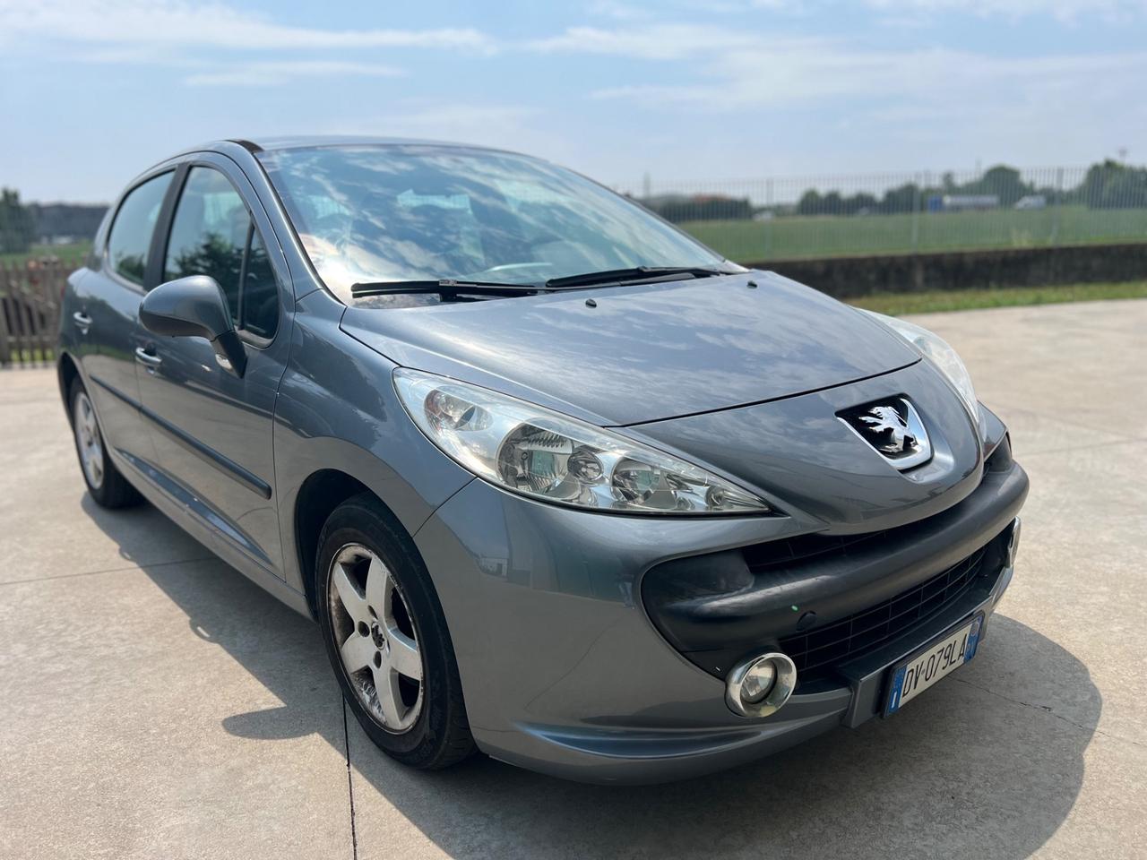 Peugeot 207 1.4 GPL - GARANZIA 12 MESI
