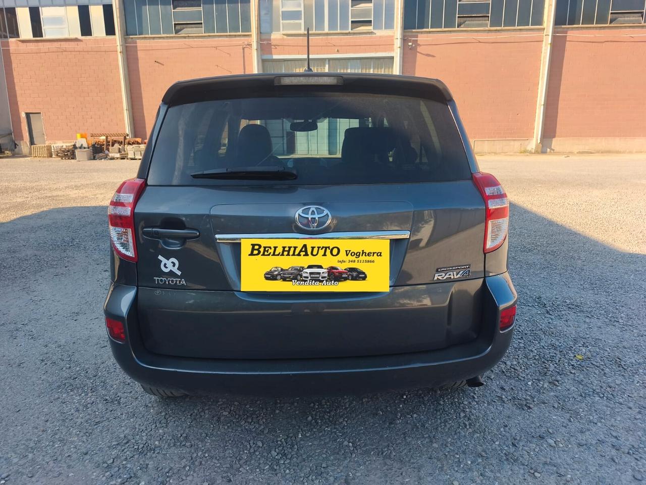 Toyota RAV 4 2012---2.2 Diesel