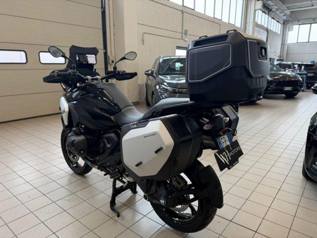 BMW R 1300 GS TRIPLE BLACK