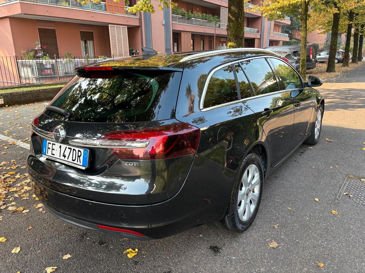 Opel Insignia 1.6 CDTI 136CV Sports Tourer aut. Cosmo Business