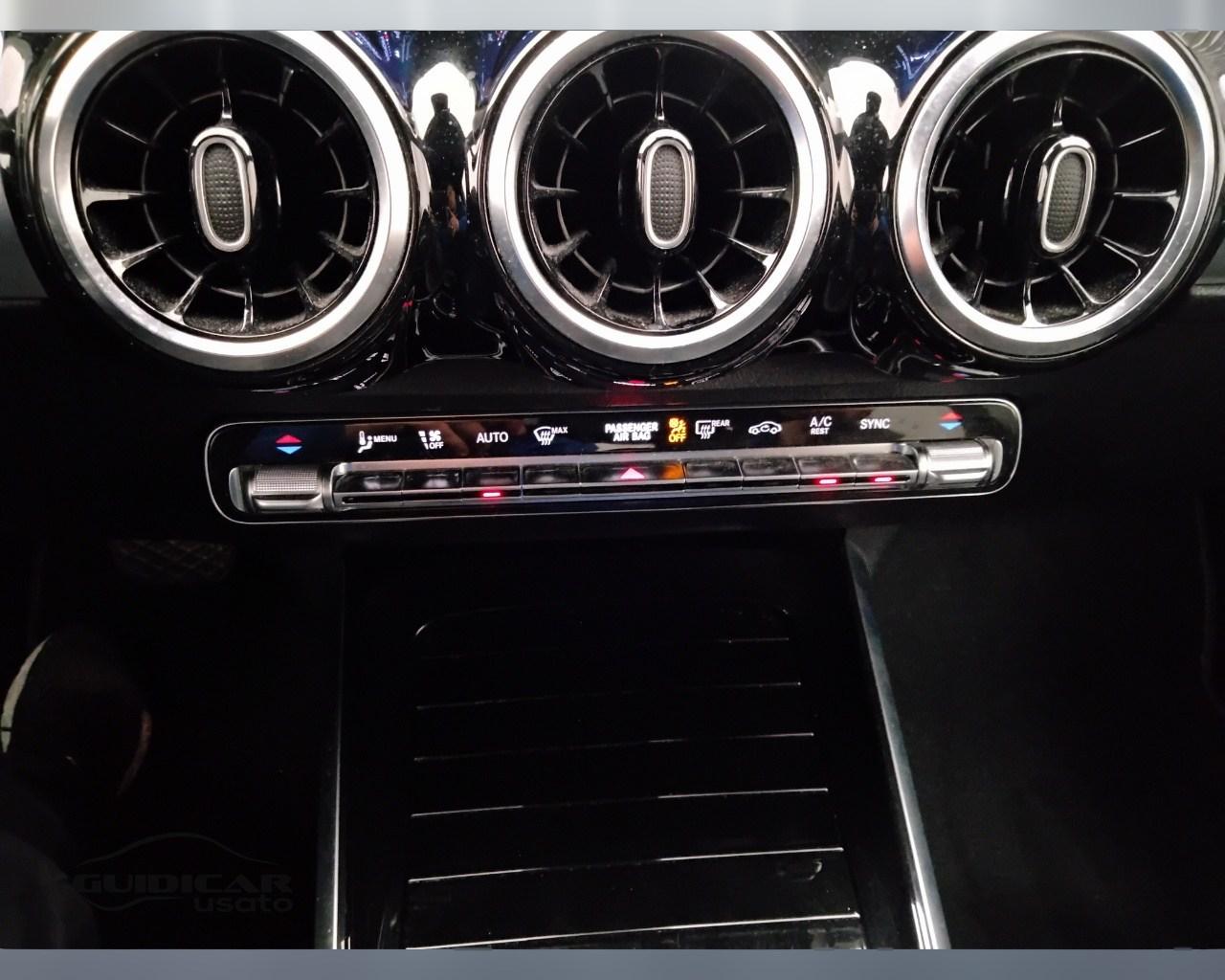 Mercedes-Benz GLB - X247 2019 - GLB 200 d Sport Plus auto
