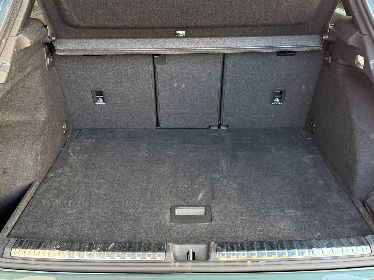 Audi Audi Q3 SUV Business TFSI 110 kW S tronic