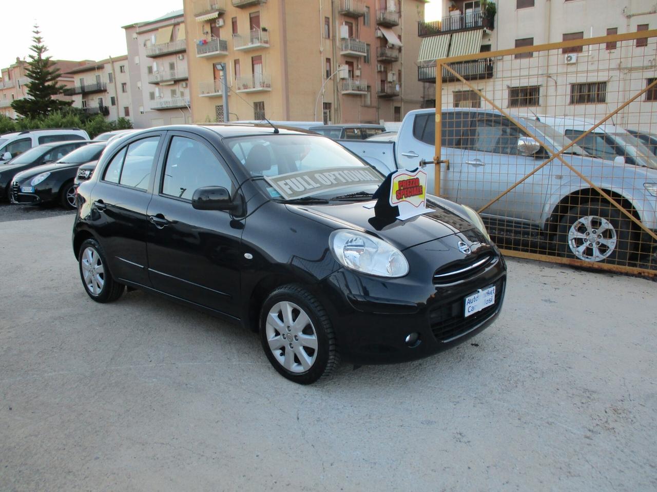 Nissan Micra 1.2 12V MOLTO BELLA 2012