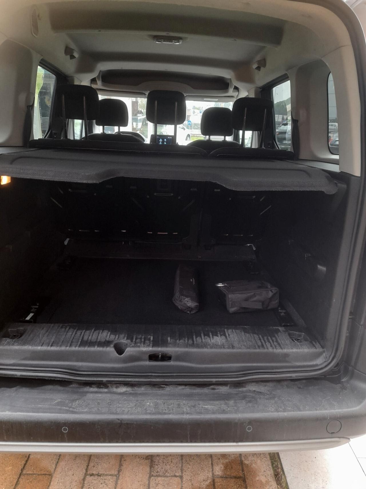 Peugeot Rifter BlueHDi N1 5 POSTI AUTOCARRO Promo