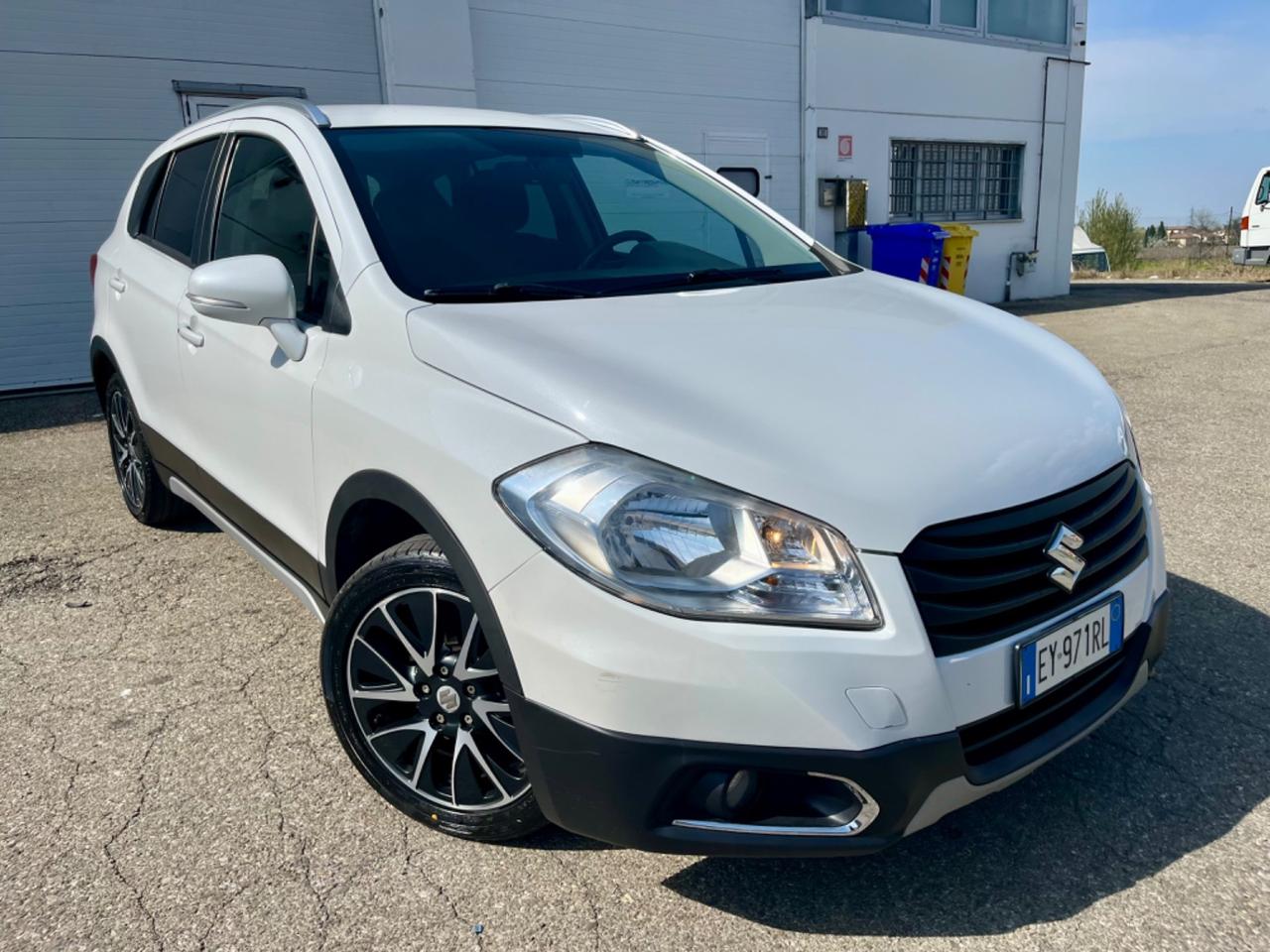 Suzuki S-Cross 1.6d 4WD 2015 145.000km perfetta