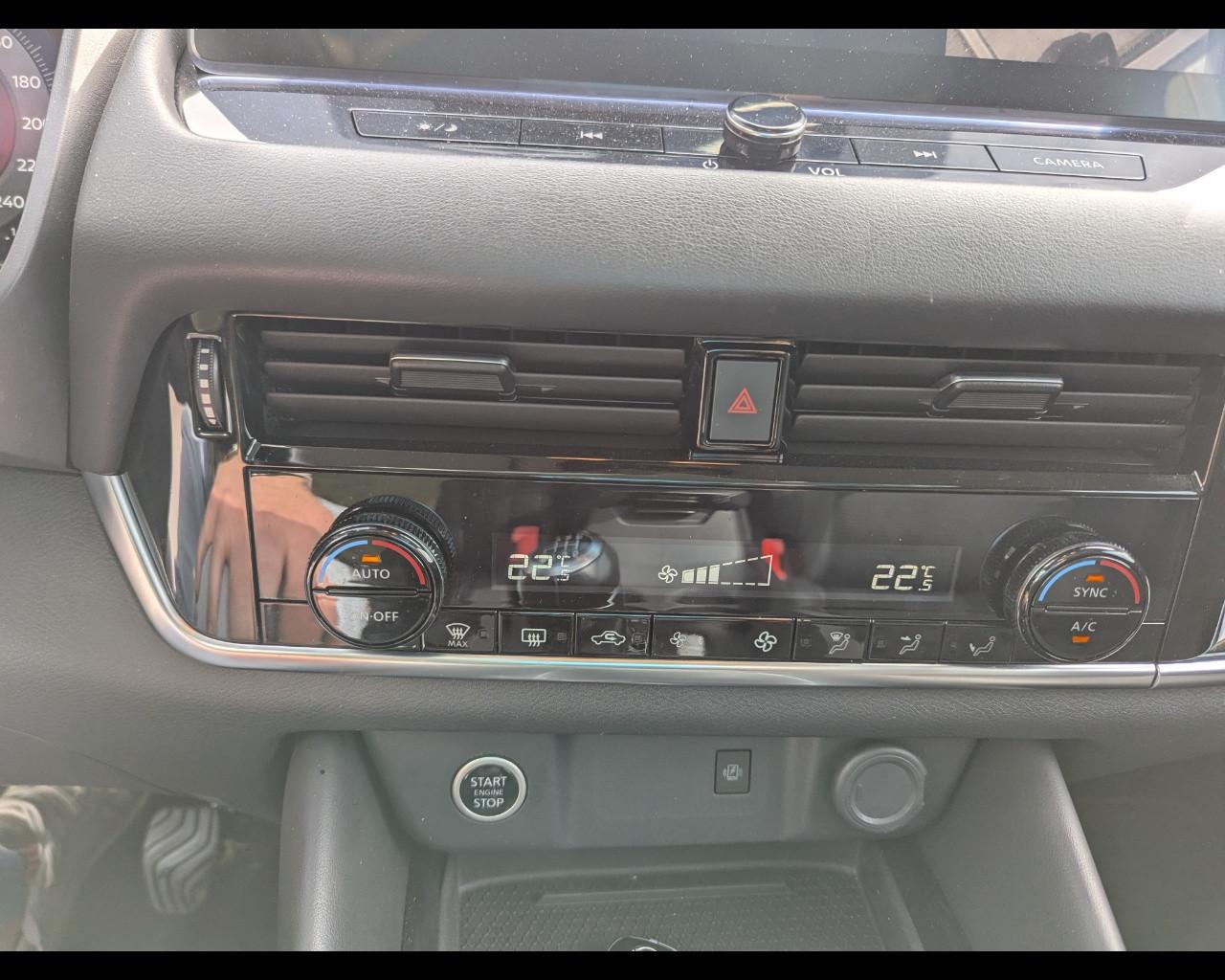 NISSAN Qashqai 3ª serie - Qashqai MHEV 140 CV N-Connecta