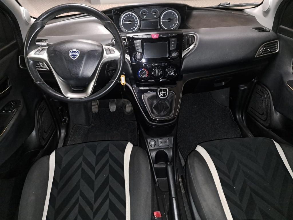 LANCIA Ypsilon III 2015 - Ypsilon 1.2 Gold 69cv