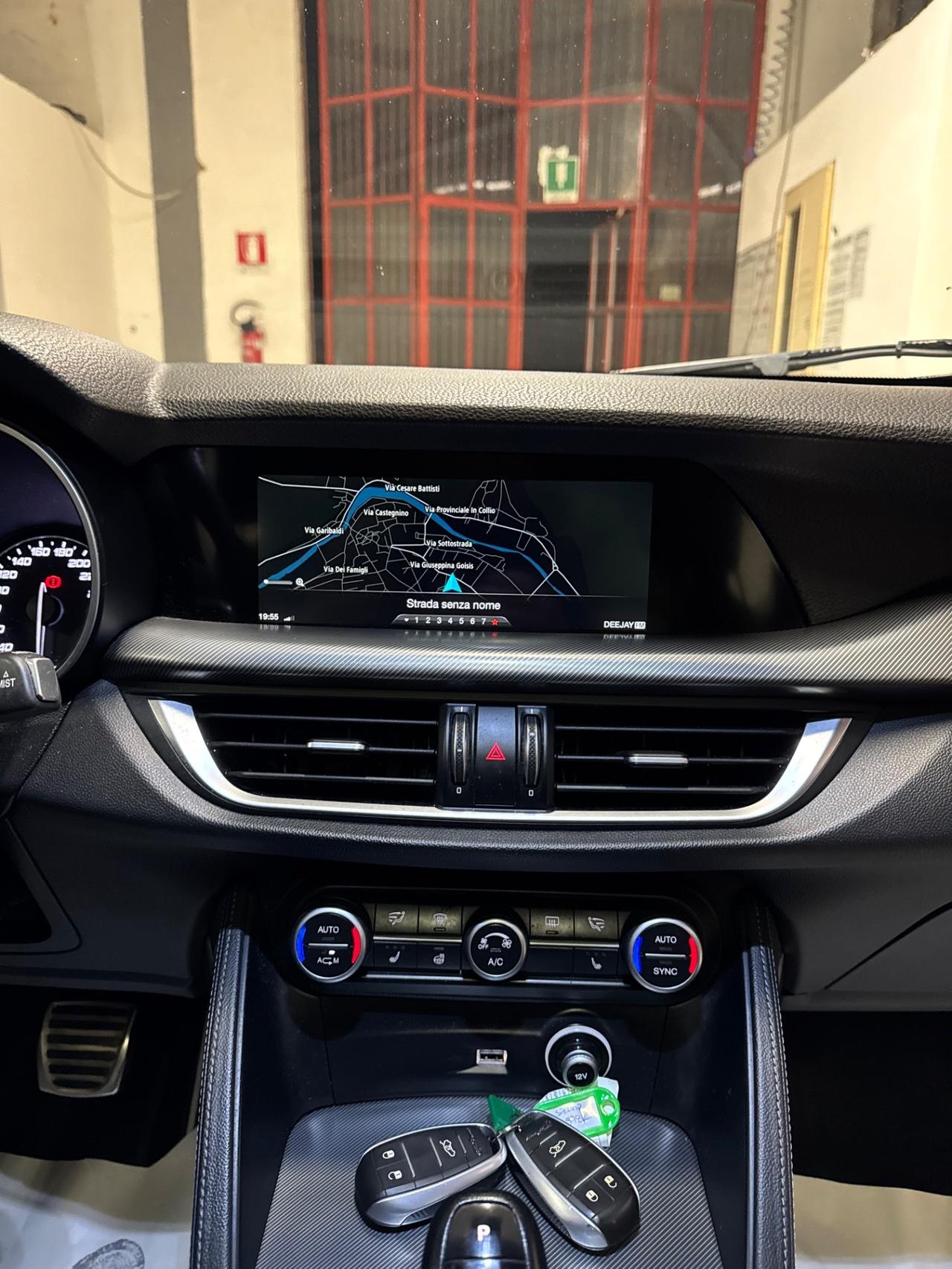 Alfa Romeo Stelvio 2.2 Turbodiesel 210 CV AT8 Q4 Super