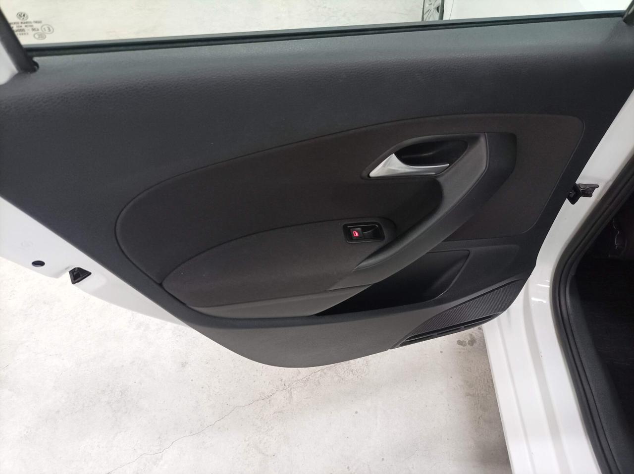 Volkswagen Polo 1.4 TDI 5p. CV 90 Comfortline BlueMotion Technology 06/2015