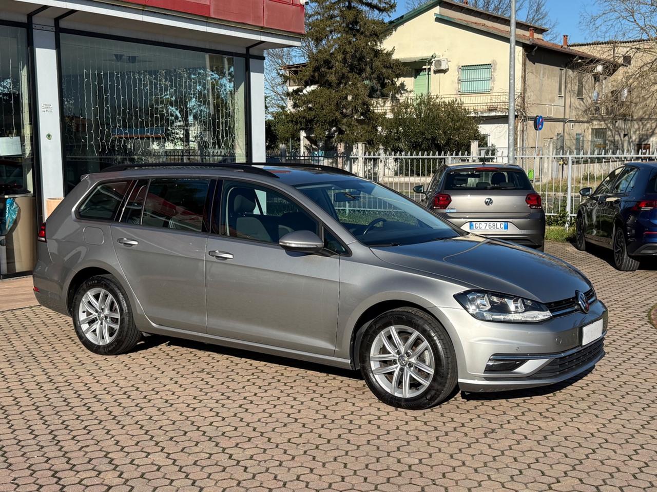 Volkswagen Golf Variant Golf 1.6 TDI 115 CV 5p. Business OK NEOPATENTATI