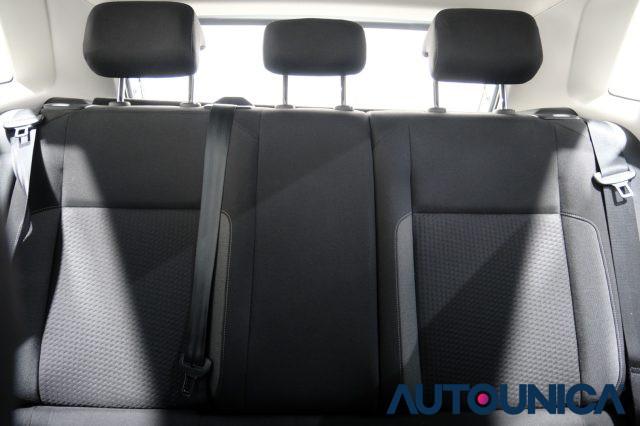 VOLKSWAGEN Polo 1.0 TSI DSG LIFE AUTOMATICA NEOPATENTATI