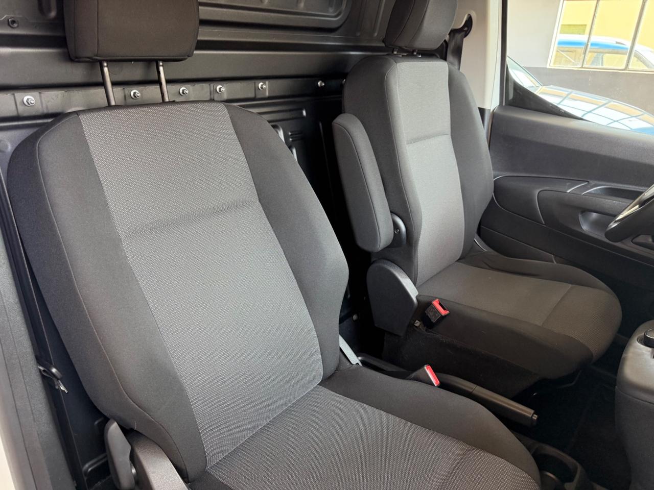 Opel Combo Cargo 1.5 Diesel 130CV S&S AT8 PC 1000kg Edition