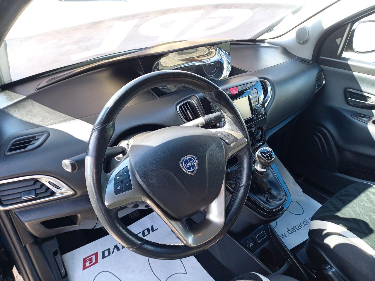 Lancia Ypsilon 1.2 69 CV 5 porte GPL Ecochic Mya