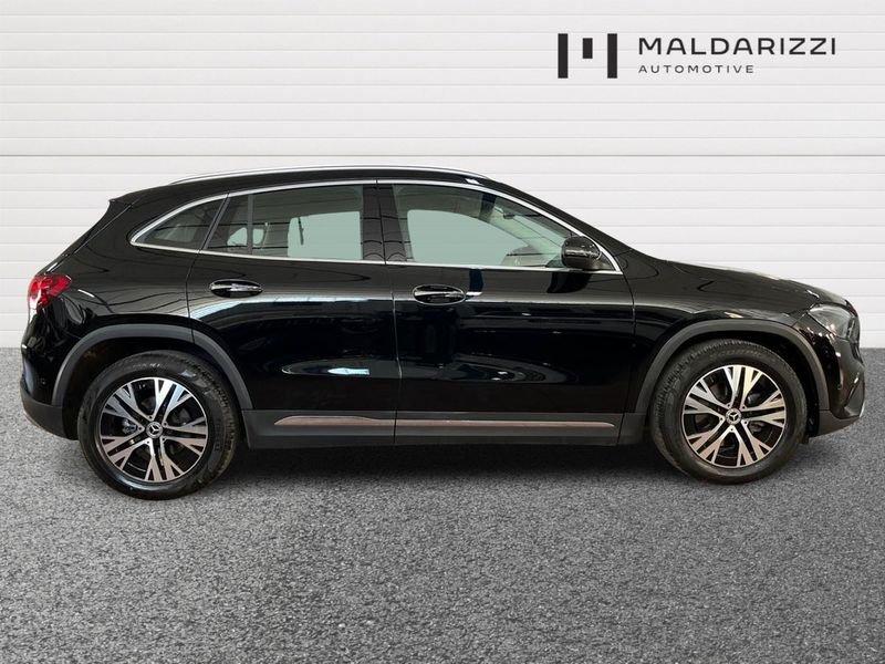 Mercedes-Benz GLA GLA-H247 2023 200 d Progressive Advanced Plus auto