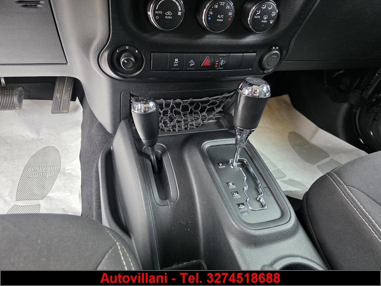 Jeep Wrangler 2.8 CRD 200cv Sahara - GANCIO TRAINO