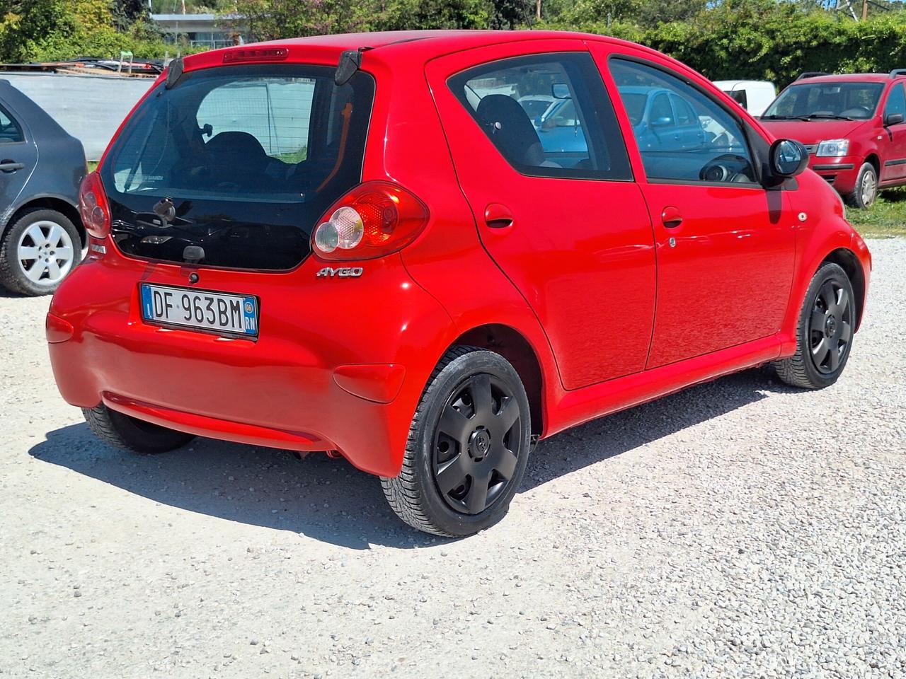 Toyota Aygo 2006 1.0 12V VVT-i 5 porte Sol BLUETOOTH KM CERTIFICATI NEOPATENTATI