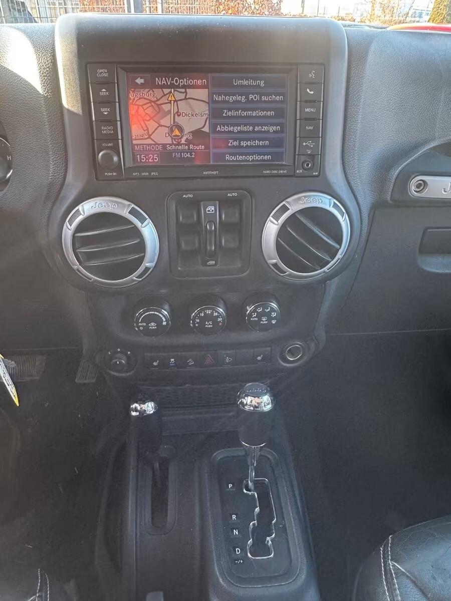 Jeep Wrangler 2.8 CRD DPF Sahara Auto